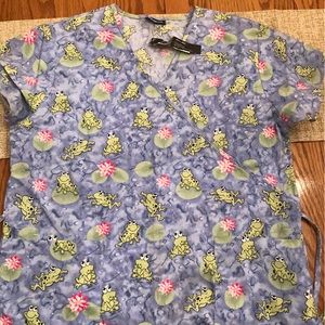 Frog scrub top-nwt, xl